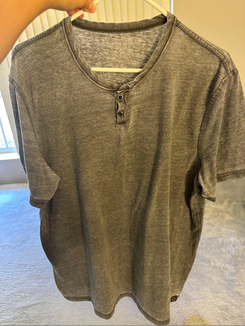 Lucky Brand Men's Short Sleeve Henley Tee - Gray
